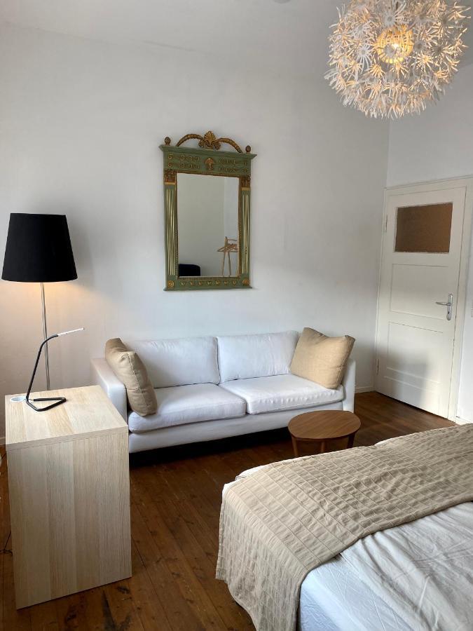 Klaeve12 Guesthouse Ольденбург Экстерьер фото